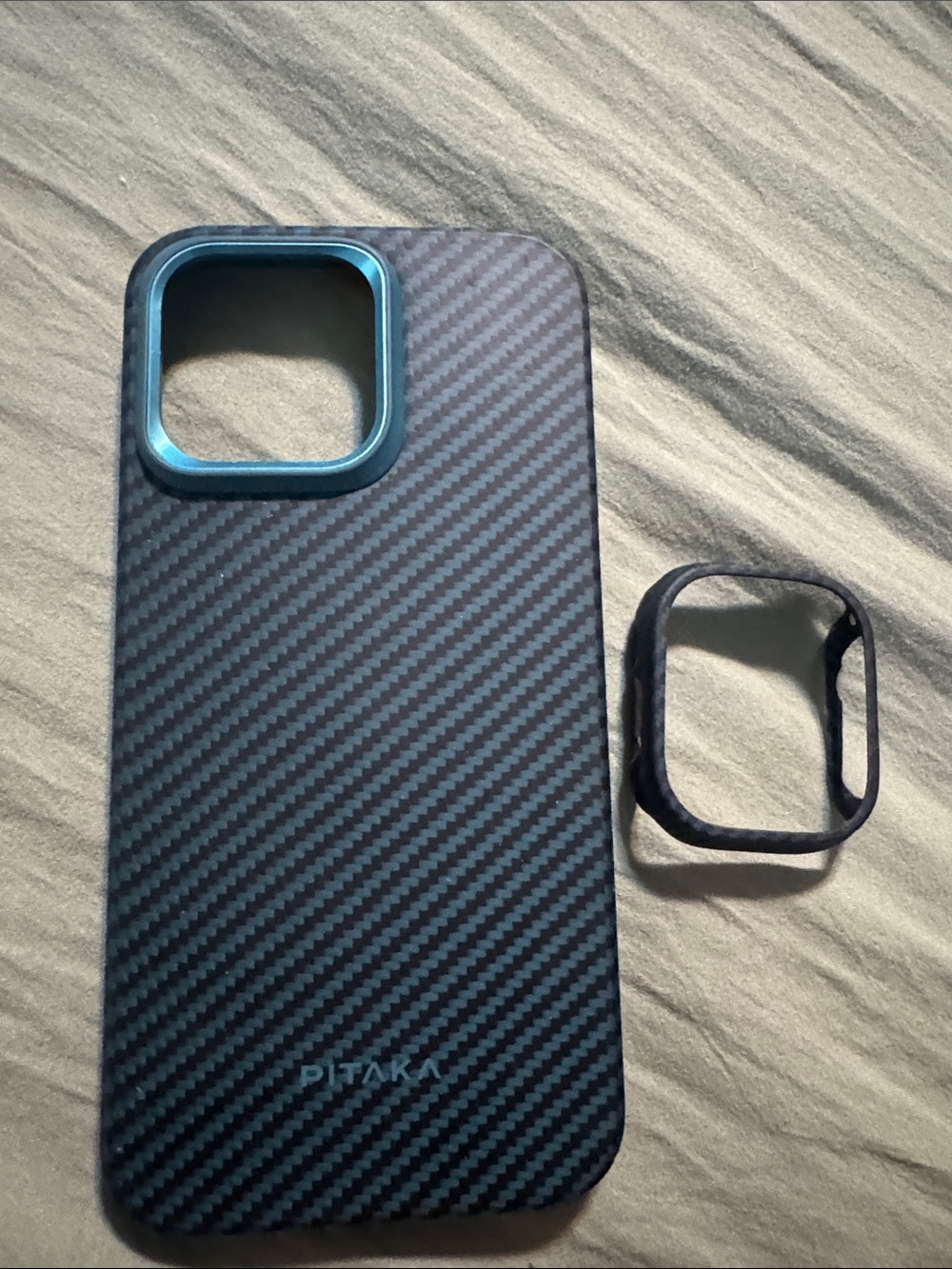 iPhone 15 pro max Carbon Fiber iPhone Case with matching Apple Watch case